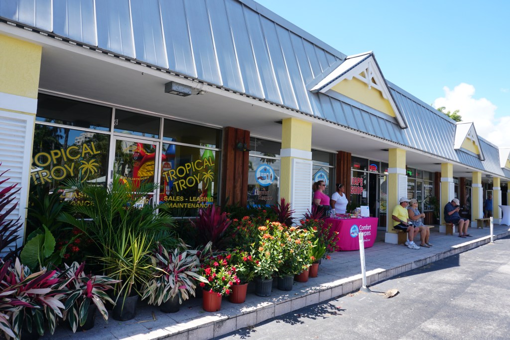 Ocean Plaza Welcomes New Businesses and Celebrates Established&nbsp;Entrepreneurs